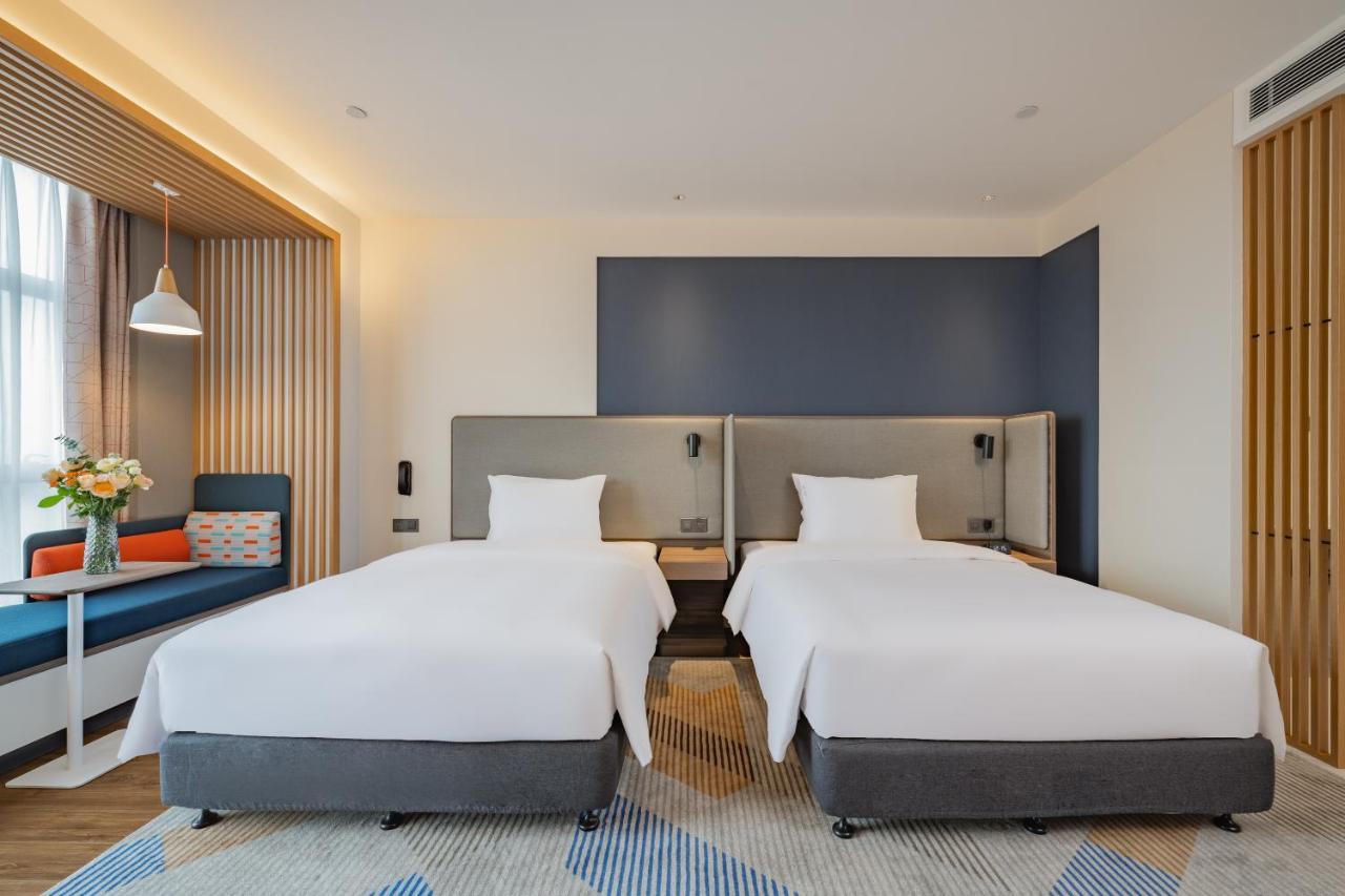Holiday Inn Express Nanning Jiangnan By Ihg Exterior photo