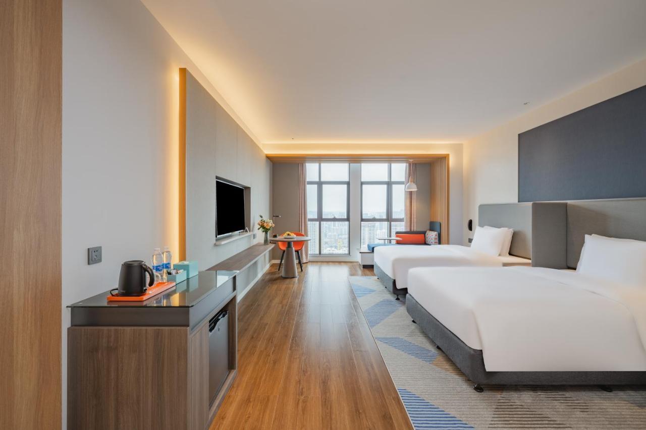 Holiday Inn Express Nanning Jiangnan By Ihg Exterior photo