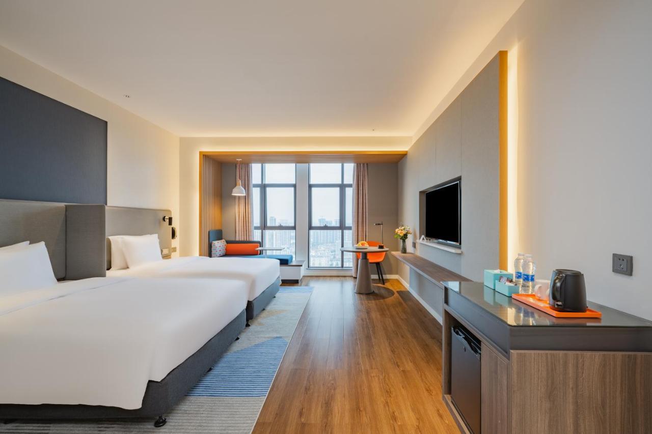 Holiday Inn Express Nanning Jiangnan By Ihg Exterior photo